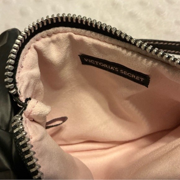 Victoria's Secret Black Wristlet - Picture 3 of 11